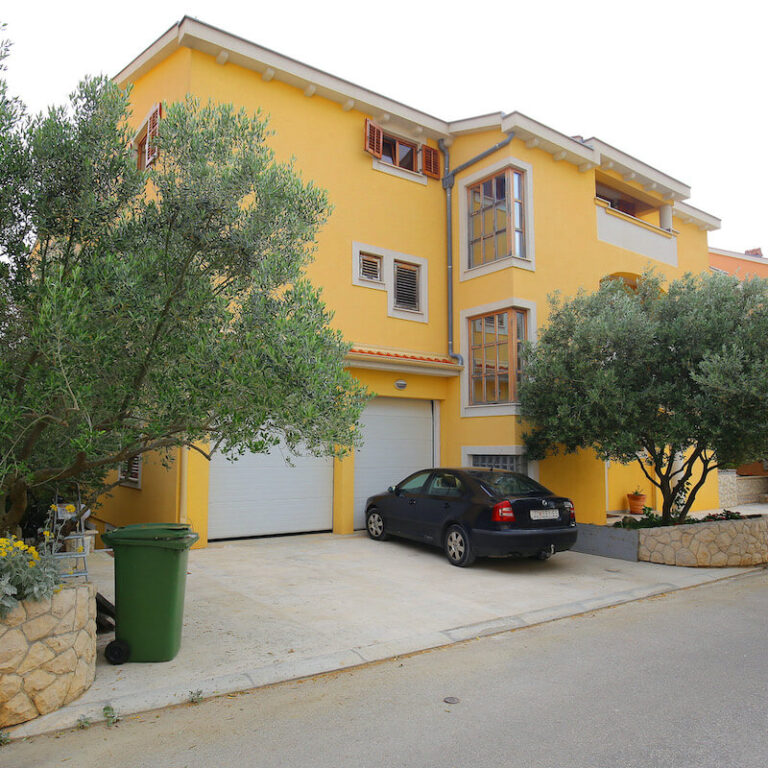 Villa Zubcic Zadar Borik diklo Puntamika region old town sea organ st. donat organ sunset