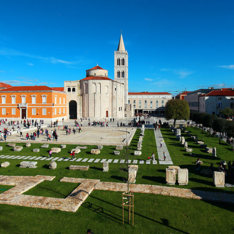 Villa Zubcic Zadar Borik diklo Puntamika region old town sea organ st. donat organ sunset